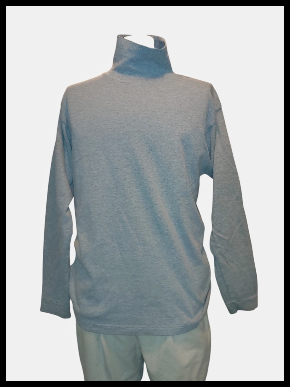 BCC Blues Light Gray Turtleneck